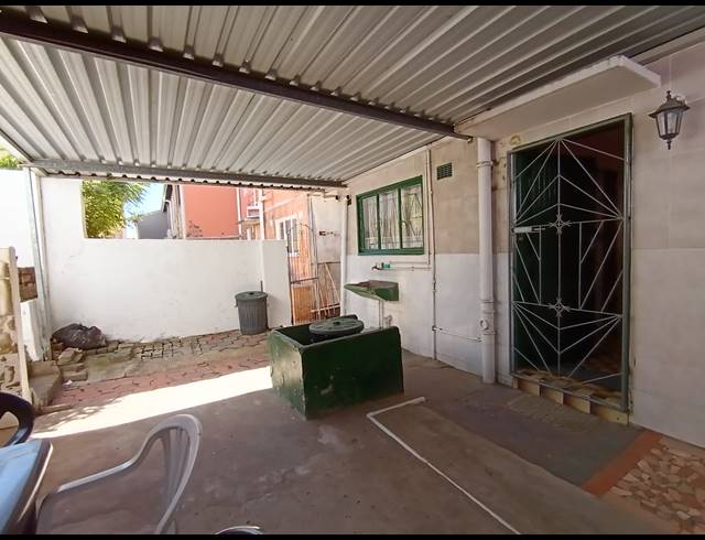 3 BEDROOM FREEHOLD FOR SALE IN RYDALVALE